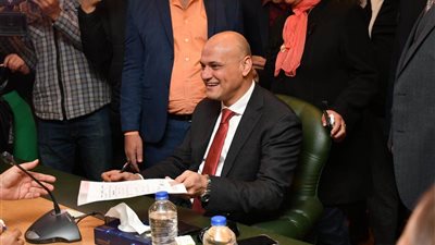 خالد ميري يزور «روز اليوسف» خلال جولاته الانتخابية