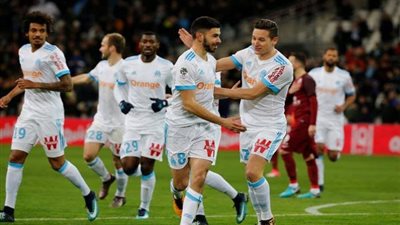 سانشيز يقود تشكيل مارسيليا أمام باريس سان جيرمان في الدوري 