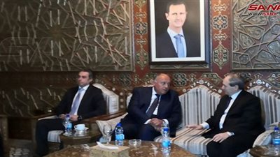 وزير الخارجية يصل إلى دمشق تضامنًا مع الشعب السوري بسبب خسائر الزلزال 