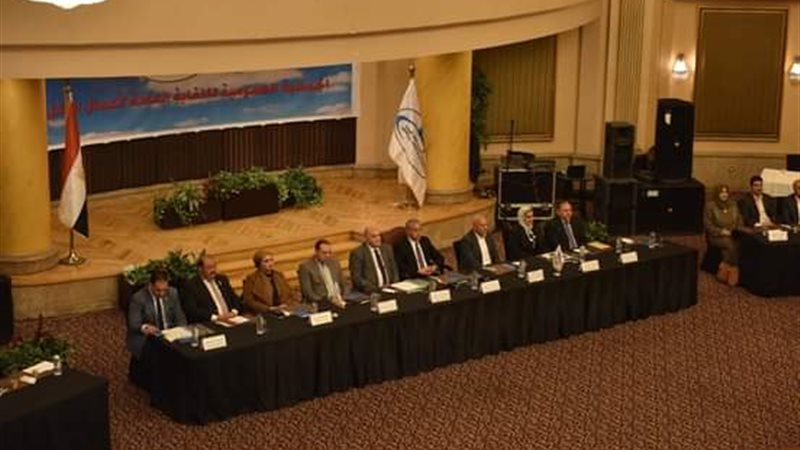 لقاء حسن شحاتة بالجمعية