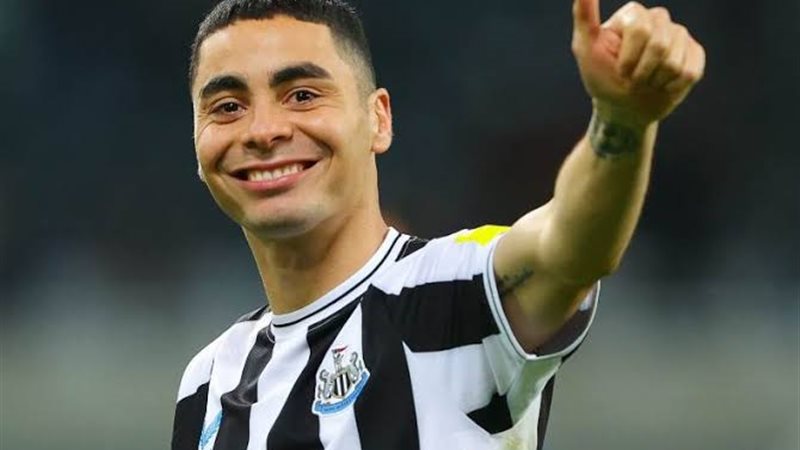 ميجيل آلميرون لاعب
