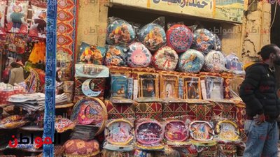 رمضان في مصر حاجة تانية.. فوانيس وزينة تملأ الشوارع 