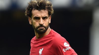 صلاح على رأس تشكيل ليفربول لمواجهة مانشستر يونايتد في البريميرليج 