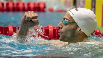 مروان القماش أول السباحين المصريين المتأهلين إلى أولمبياد باريس 2024