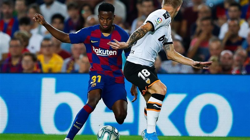 برشلونة يفوز على