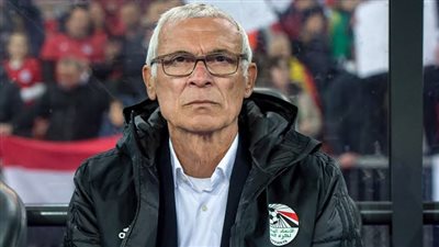 مدرب مصر الأسبق يحتل مركزًا مميزًا في قائمة أفضل المدربين أخر 25 عامًا 