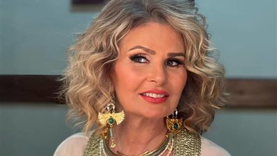 نجوم الفن يهنئون يسرا بعيد ميلادها الـ68.. الهضبة أبرزهم