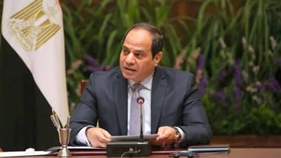 تزامناً مع احتفالات يوم الشهيد .. الرئيس السيسى يجتمع بقادة القوات المسلحة 