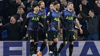 كين يقود تشكيل توتنهام أمام نوتنجهام فورست بالدوري الإنجليزي 