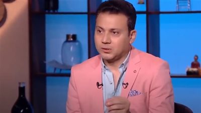 عمرو رمزي يكشف تفاصيل لأول مرة عن برنامج حيلهم بينهم