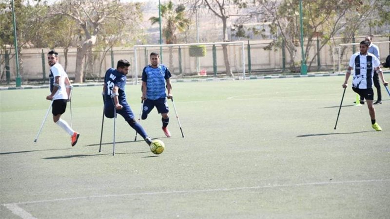 انطلاق دوري كرة القدم