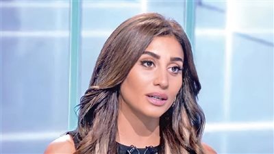 في عيد ميلاد دينا الشربيني ملكة برج الحوت.. بداية مسيرتها الفنية