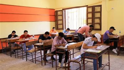 رئاسة الوزراء توضح حقيقة تغيير موعد امتحانات الثانوية تزامناً مع التوقيت الصيفي  