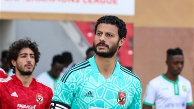 الشناوي يتخطى إكرامي ويصبح خامسًا في قائمة حراس الأهلي الكبار