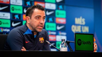تشافي يعلن قائمة برشلونة لمواجهة ريال مدريد في الكلاسيكو 