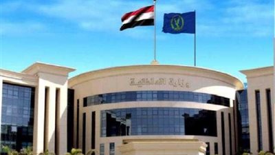 استخراج جوازات السفر.. أبرز جهود وزارة الداخلية في تسهل المعاملات الحكومية