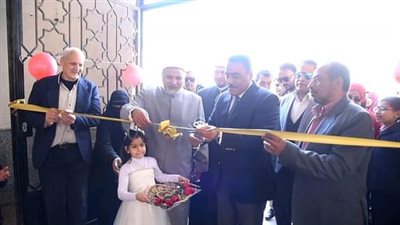 محافظ مطروح يفتتح معرض الأنشطة الطلابية للمعاهد الأزهرية