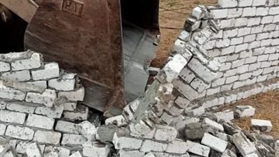 محافظ الشرقية يتابع إزالة تعديات البناء المخالف بمختلف المراكز