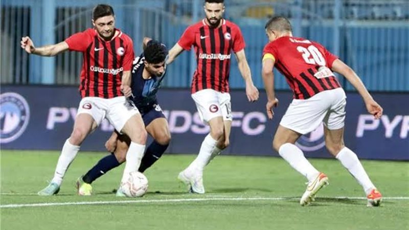 بيراميدز وفيوتشر