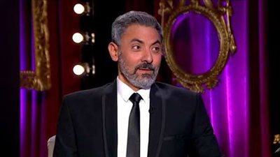 أسئلة غير متوقعة.. فتحي عبد الوهاب على كرسي الاعتراف مع أسما إبراهيم 