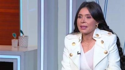 دينا تهاجم الإعلامية ياسمين عز برسالة قوية بعد ظهورها الأخير