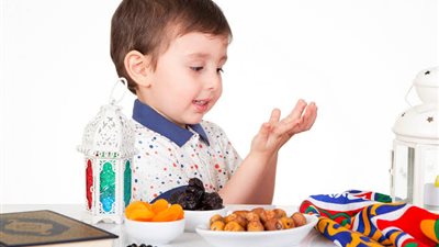 وزارة الصحة توضح شروط صيام الطفل خلال شهر رمضان 