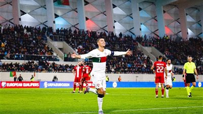 رونالدو يصل لهدفه الرسمي رقم 100 مع البرتغال أمام ليختنشتاين 