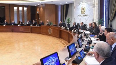 مصطفى مدبولي يشدد على ضرورة انتقال الوزارات إلى العاصمة الإدارية