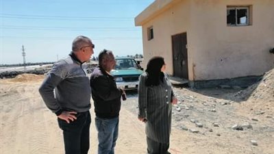 محافظ الدقهلية يتابع جهود توصيل المرافق ورصف الطرق بمنطقة 108 فدان