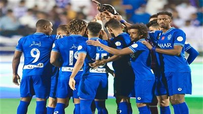 ثلاثي هجومي يقود تشكيل الهلال في مواجهة الخليج بدوري روشن السعودي 