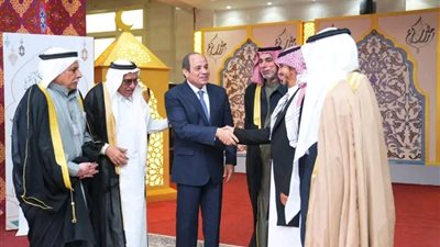 السيسي : العاشر من رمضان ذكرى تلاحم جيش مصر وشعبها في مشهد عبقري