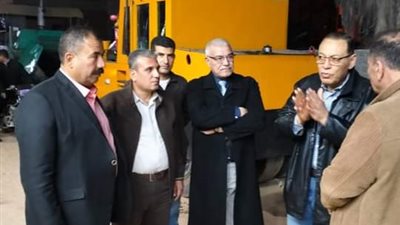 محافظ الشرقية يتابع أعمال تطوير شارع المشير أحمد إسماعيل بالزقازيق