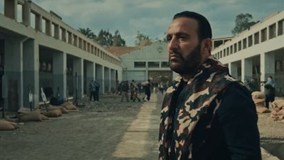 أحمد السقا يشارك متابعيه برومو مسلسل حرب.. فيديو