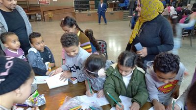 قصر ثقافة ديروط في أسيوط يواصل ليالي رمضان الثقافية والفنية 