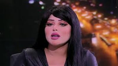 نشر صور ومقاطع خادشة للحياء.. تفاصيل القبض على الموديل سلمى الشيمي