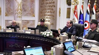 السيسي يتابع اختبارات وظائف التربية والتعليم 