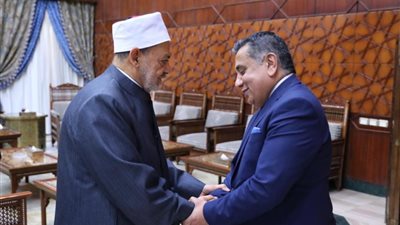 شيخ الأزهر : أتطلع إلى إقرار سلام عالمي ولكن لا تزال الرؤية ضبابية