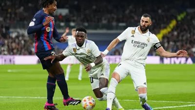 بنزيما على رأس تشكيل ريال مدريد المتوقع لمواجهة برشلونة في نصف نهائي كأس الملك