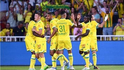 مصطفى محمد يقود هجوم نانت أمام أولمبيك ليون في الدوري الفرنسي 