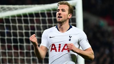 هاري كين يقود تشكيل توتنهام المتوقع أمام برايتون بالدوري الإنجليزي 