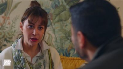 تغيير جو الحلقة الرابعة.. منة شلبي تساعد إياد نصار