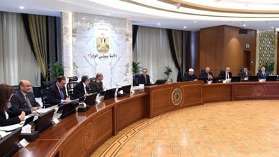 رئيس الوزراء يوجه بسرعة استلام الموظفين للوحدات المخصصة لهم في العاصمة الإدارية