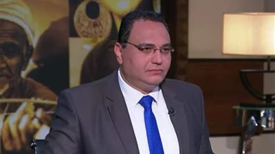 خاص| استشاري نفسي يوضح حقيقة مرور الزوجين بـ الهرشة السابعة