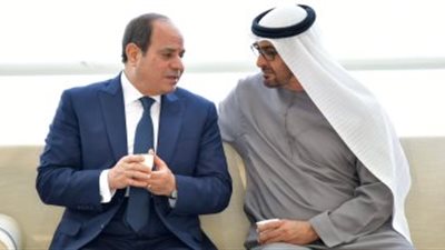 الرئيس السيسي يستقبل الشيخ محمد بن زايد فى مطار القاهرة