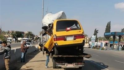 مصرع وإصابة 12 عامل بشركة المقاولون العرب في حادث تصادم بالإسماعيلية