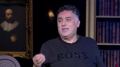 كلام مؤثر من تامر حبيب عن أزمة الفنانة منة شلبي