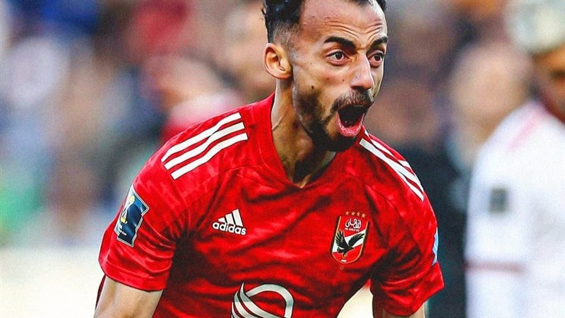 لاعب الأهلي أحمد