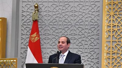 الرئيس السيسي يوجه باستمرار العمل والكفاح المتواصل خلال احتفالية ليلة القدر