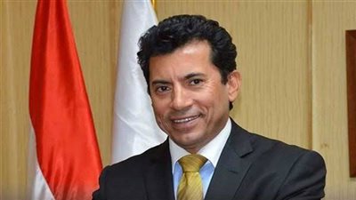 وزير الشباب والرياضة يفتتح مبادرة يوم الخير 