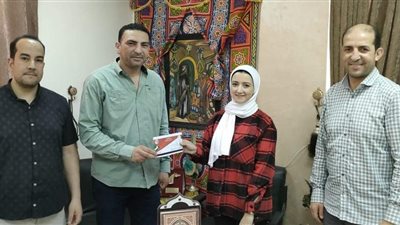 وكيل شباب ورياضة الشرقية يسلم جوائز الفائزين بالمسابقة الدينية
